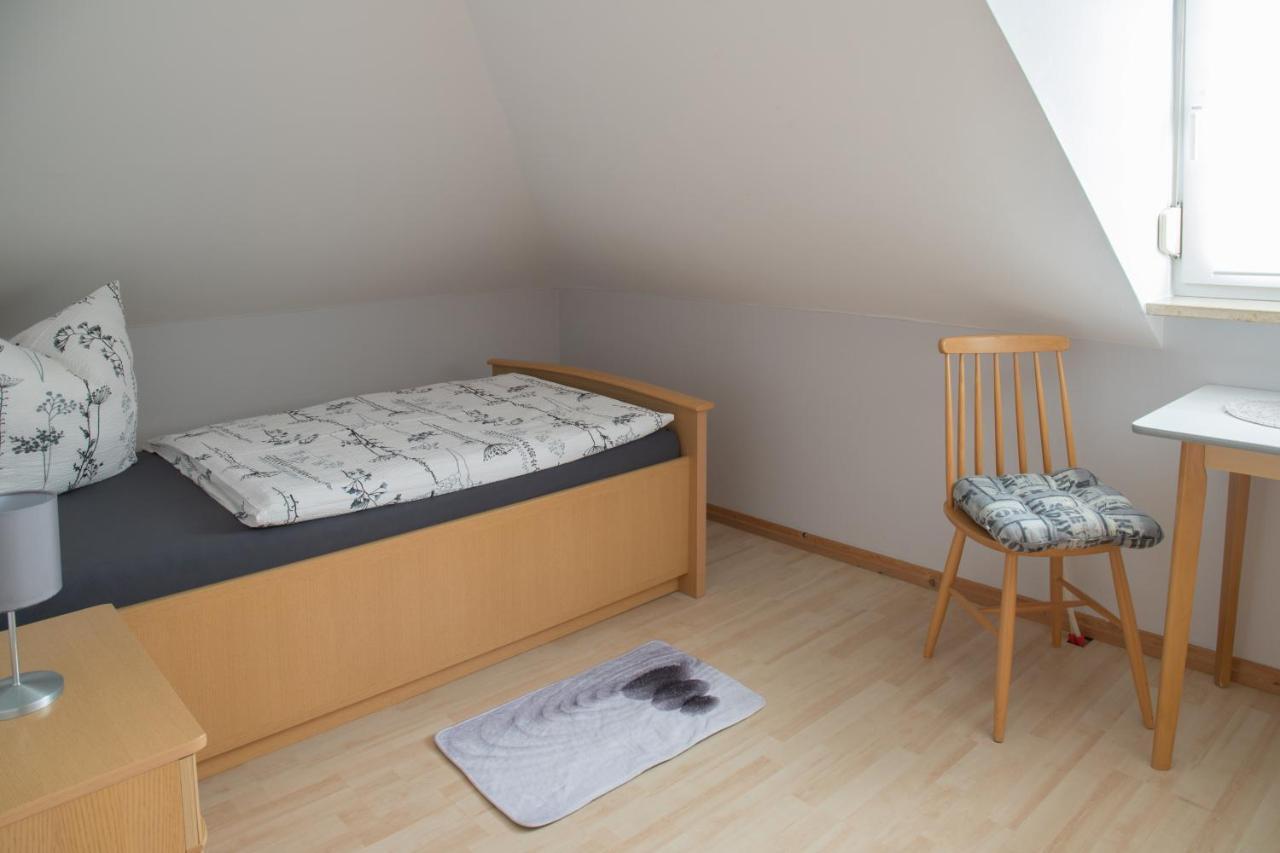 Ferienwohnungen Wittmann, Wohnung 2 Og., Fuer Bis Zu 3 Personen Bad Staffelstein Bagian luar foto
