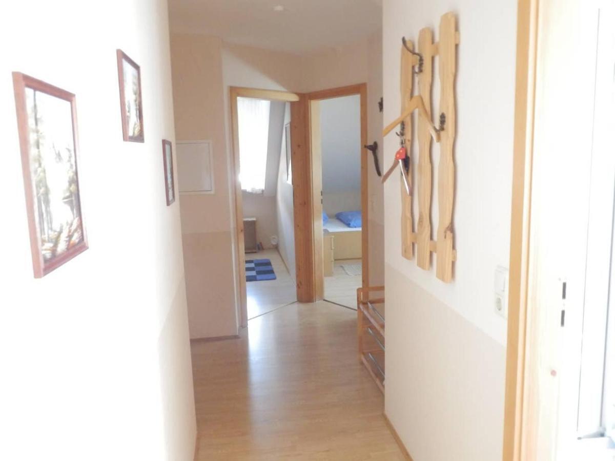 Ferienwohnungen Wittmann, Wohnung 2 Og., Fuer Bis Zu 3 Personen Bad Staffelstein Bagian luar foto